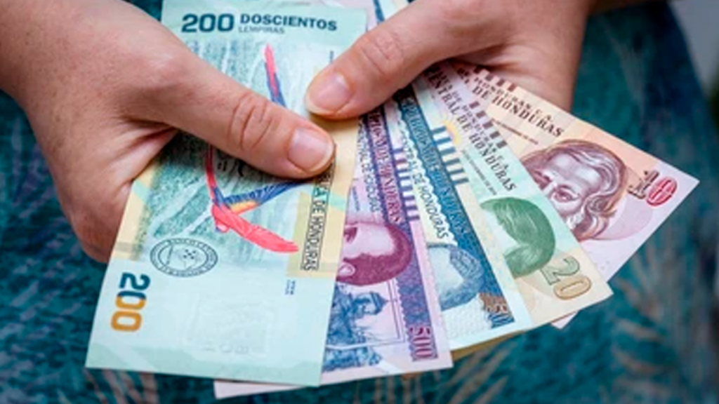 Dinero en efectivo que se puede llevar en Honduras 